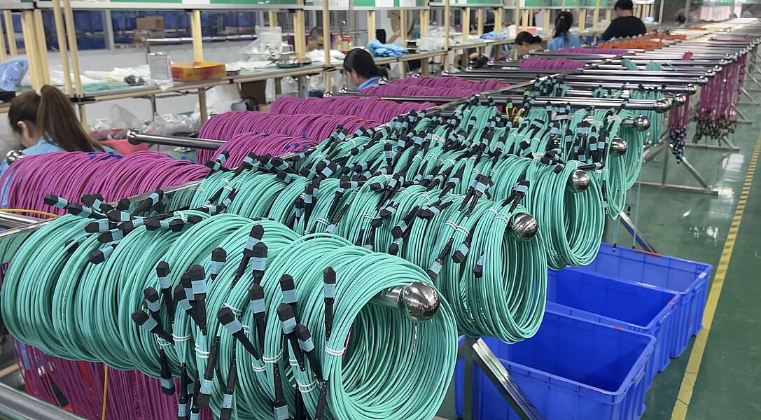 KOCENT OPTEC LIMITED Hersteller Produktionslinie