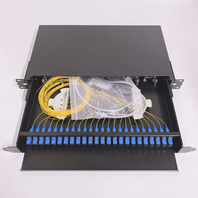 Schiebetyp Glasfaserbox SC LC FC ST 24 Port Rack Mount Patch Panel ODF